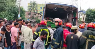 বগুড়ায় সড়ক দুর্ঘটনায় নিহত ৭